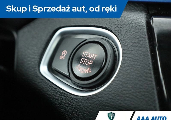 BMW X1 cena 91000 przebieg: 103949, rok produkcji 2017 z Sulejówek małe 326